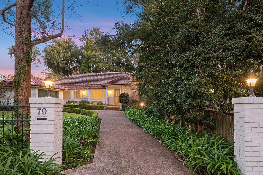 Wahroonga 5房  Extraordinary potential in one of Wahroonga's finest family addresses