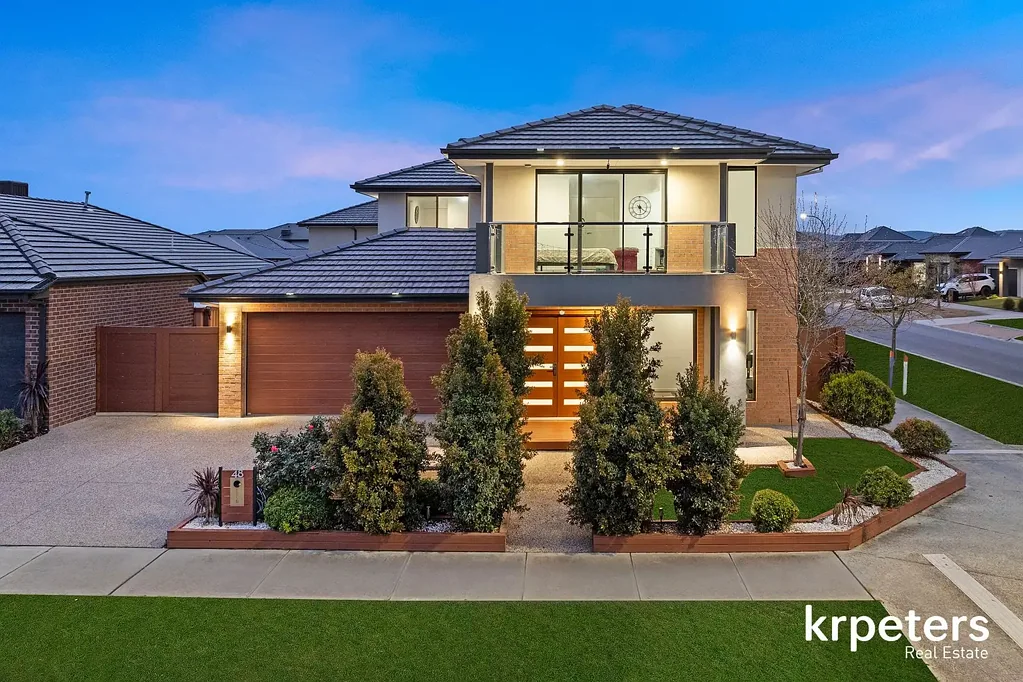 48 KADUNA DRIVE, Officer South, VIC 3809