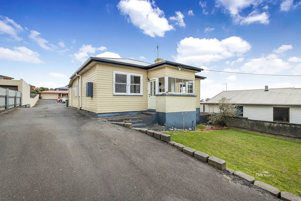 1/19 George Street, Somerset, TAS 7322
