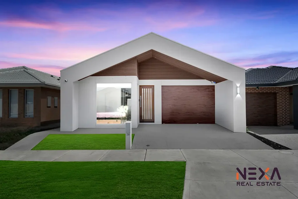 $550 weekly, Luxurious home with Great Location !!