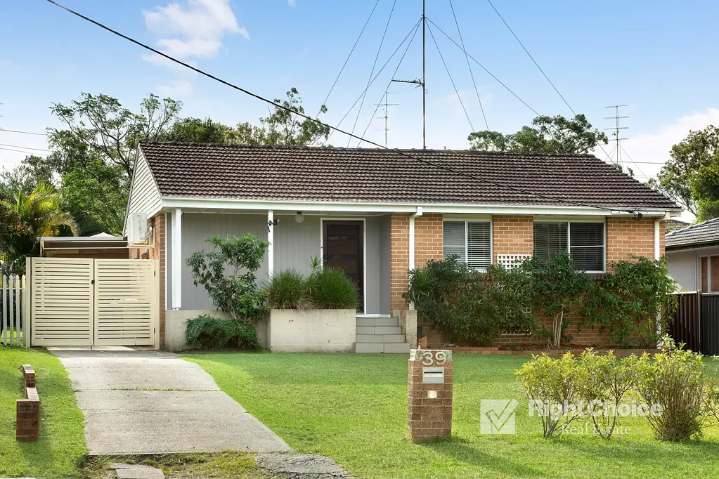Mount Warrigal 4 Bedroom Comfort, Space & Summer Ready