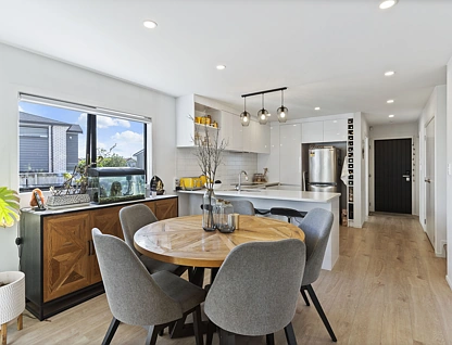 11 Kaweka Street, New Lynn, Waitakere City, 3房, 2浴, House