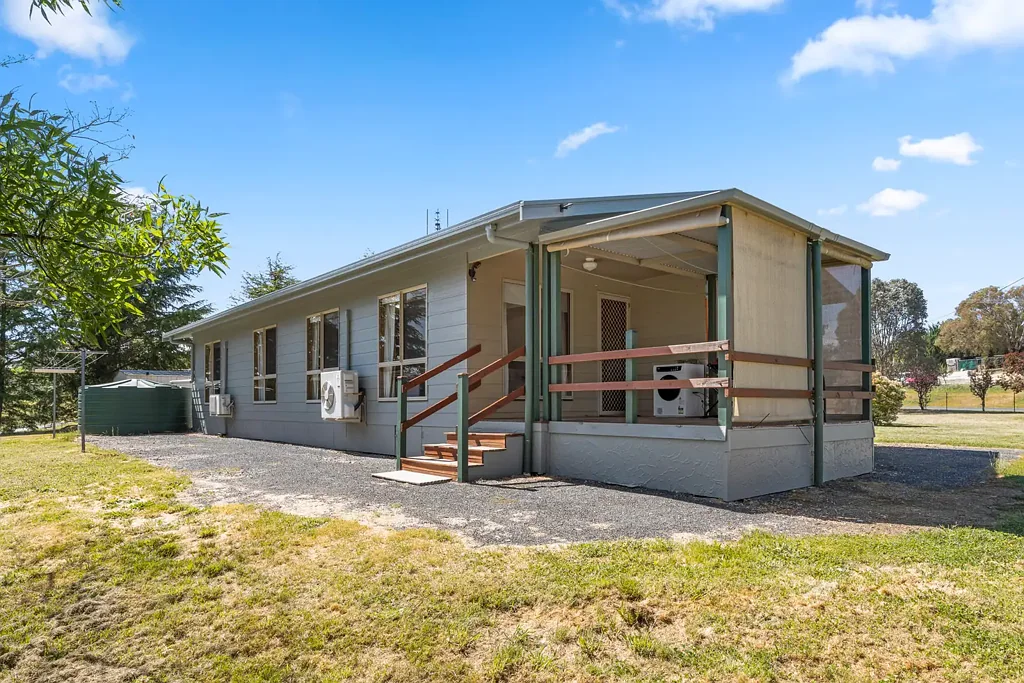 Yass 8ਬੈੱਡਰੂਮ Country Elegance Meets Modern Living - A Rare Yass Opportunity