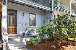27 Aubrey Street, Stanmore