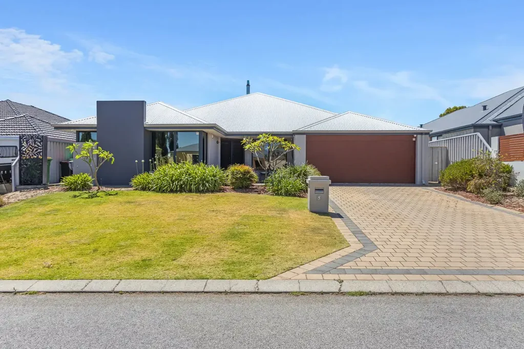 5 Chelan Way, Secret Harbour, WA 6173