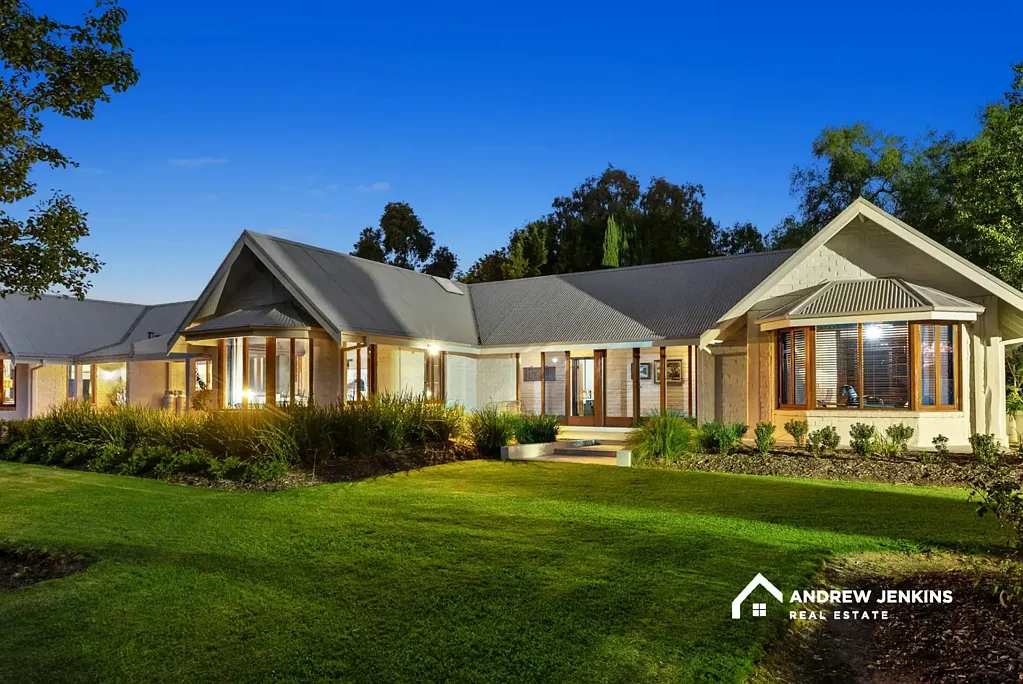 25 Teitz Rd, Cobram, VIC 3644