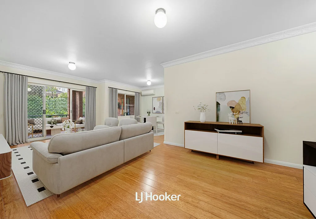Gordon 3Moenga Full Brick North & East Facing Living in a Resort-Style Setting