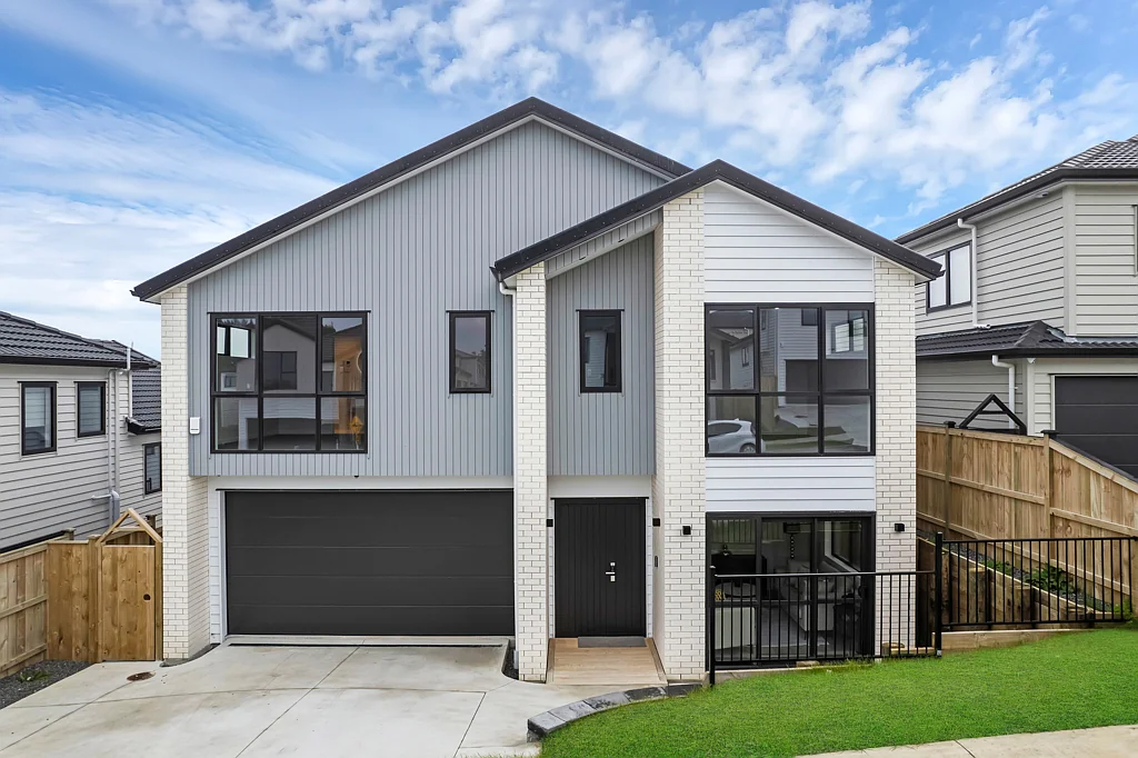 Flat Bush 7Kwarto Luxury Living with Stunning Views