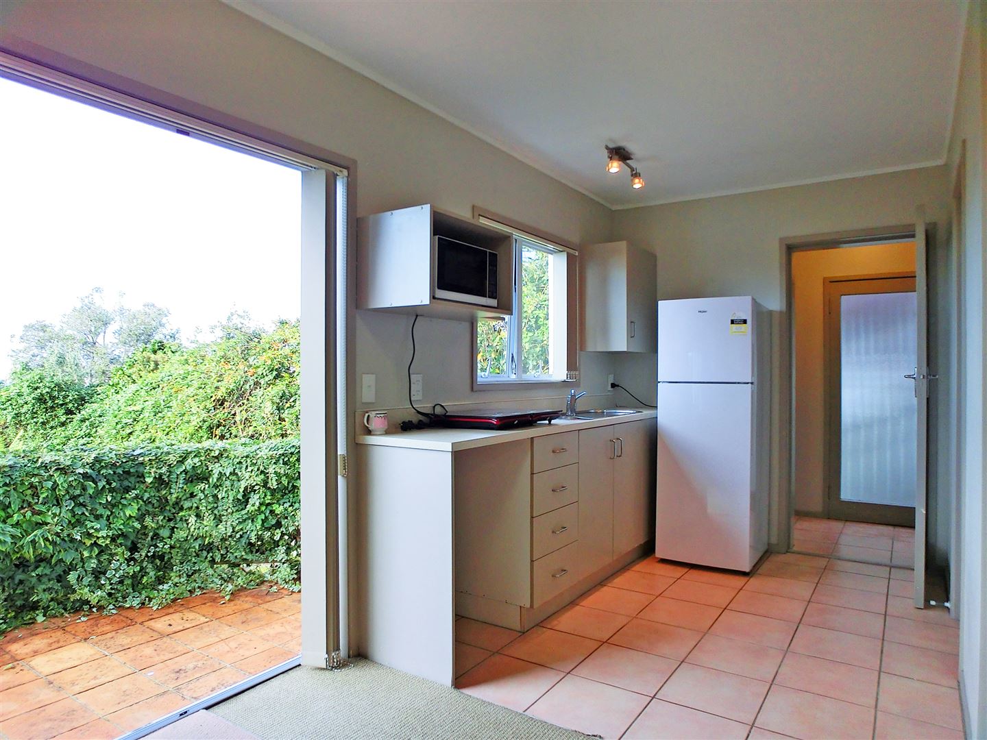 15 Churchill Road, Murrays Bay, Auckland - North Shore, 1房, 2浴