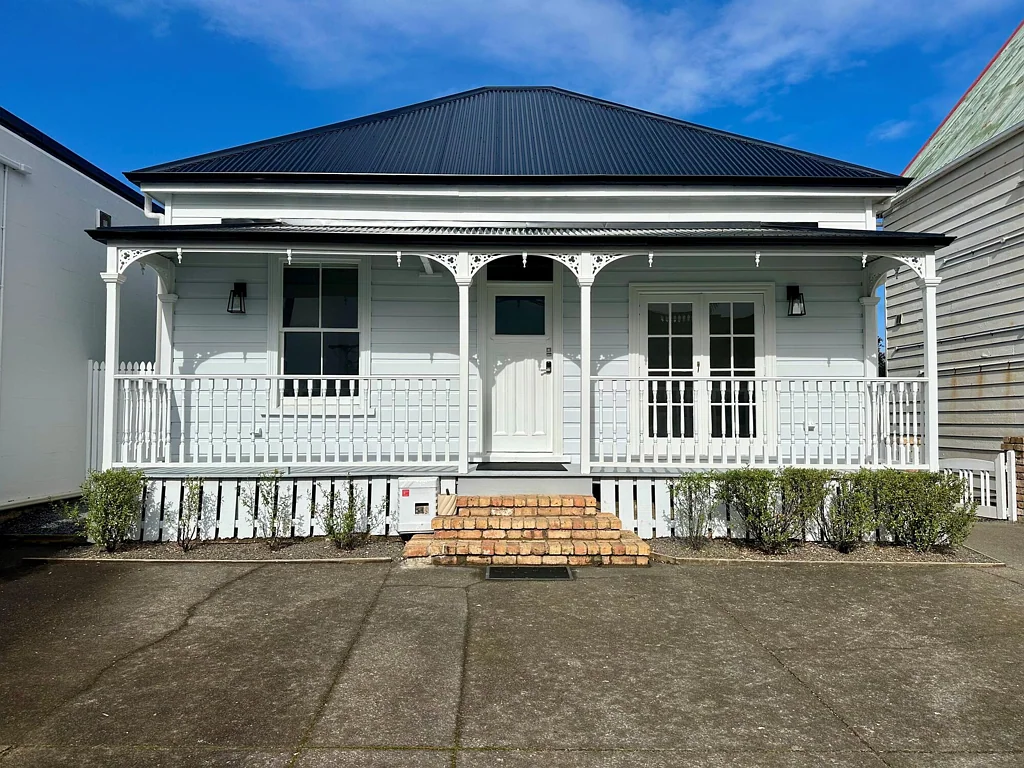 Herne Bay  Mixed-use Villa with Superb Exposure