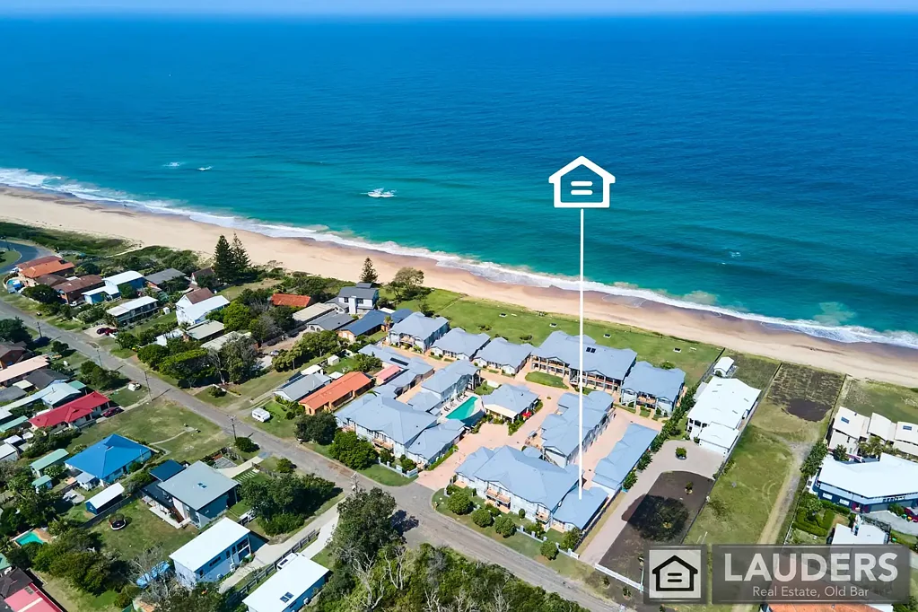 Old Bar 2房  Ground-Level Comfort with Direct Beach Access