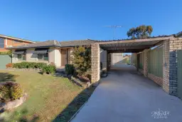 1 WATTLE COURT, Wodonga