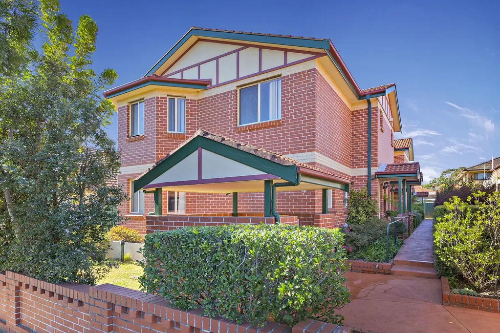 Stylish Two-Bedroom Townhouse with double lock up garage in heart of Five Dock!