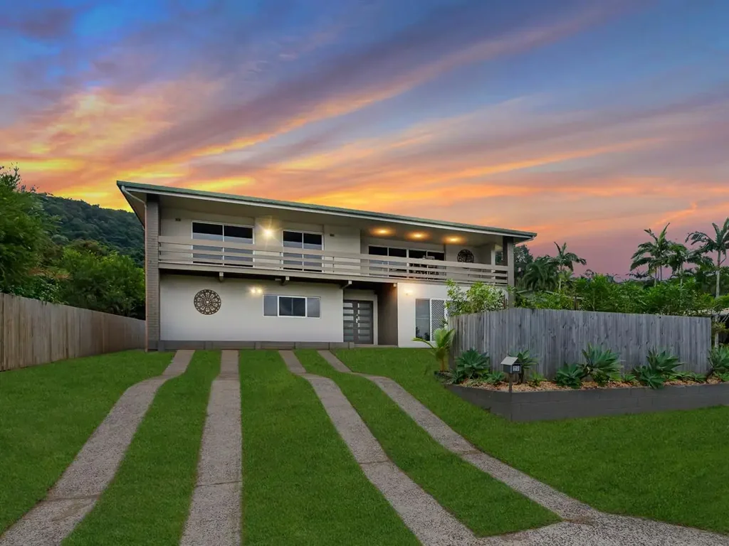 Bayview Heights 4房  Elevated Tropical Living with Space, Flexibility & Enduring Family Appeal