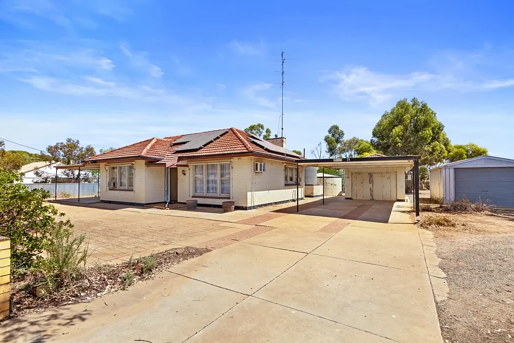 24 Church Street, Robertstown, SA 5381