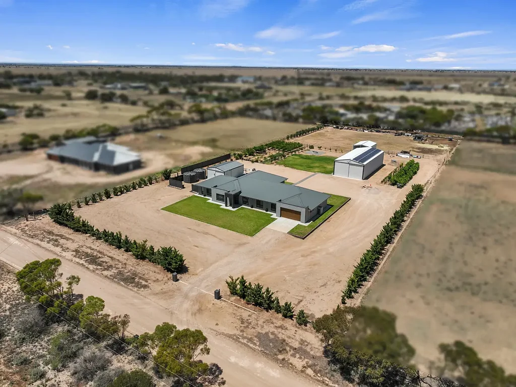 62 Thompson Street, Wallaroo, SA 5556