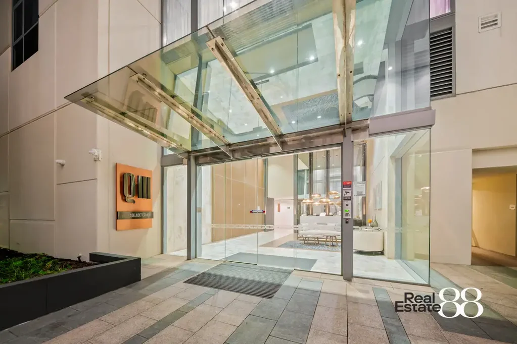 East Perth 2Zimmer Two Homes in One — The Smarter 2x2 Dual Key Apartment
