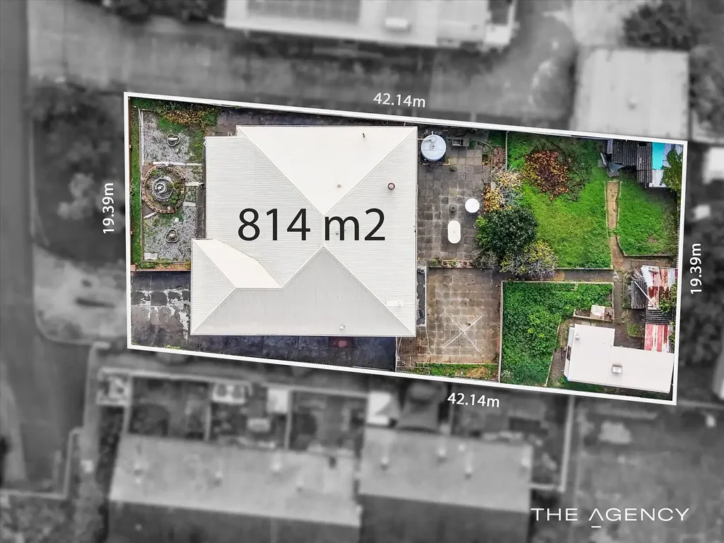 Hamilton Hill 4房  FIRST TIME OFFERED ON 814sqm R30 BLOCK