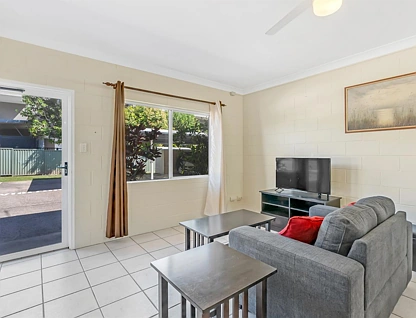1/527 Varley Street, Yorkeys Knob, Cairns, 2 Bedrooms, 1 Bathrooms, Apartment