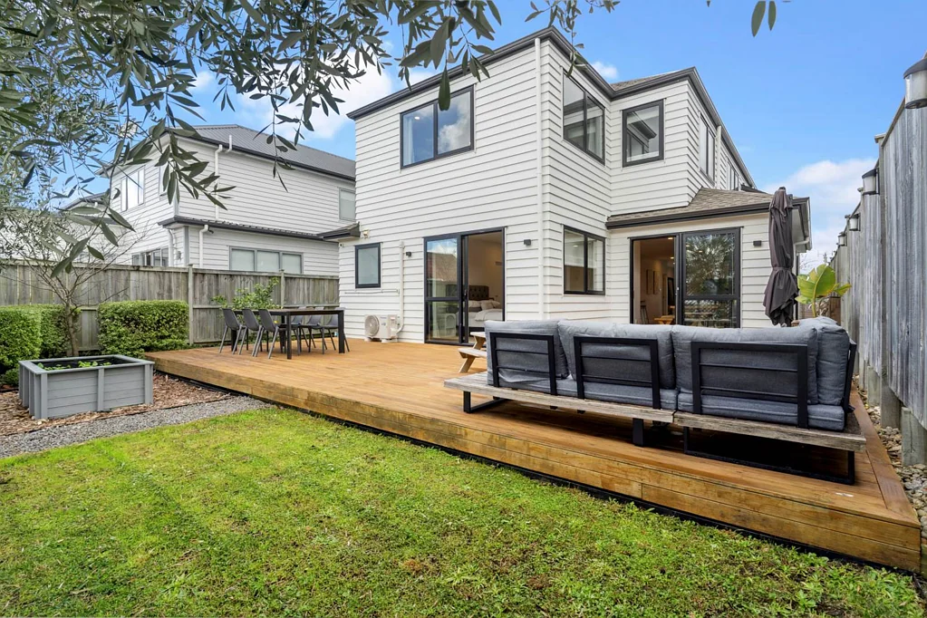 Whenuapai 5部屋 Spacious and Sunny Sanctuary