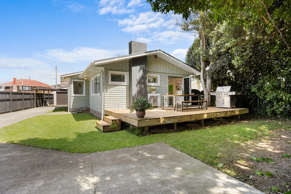 Mangere East 3Kwarto CHARACTER INSIDE. OPPORTUNITY OUTSIDE.