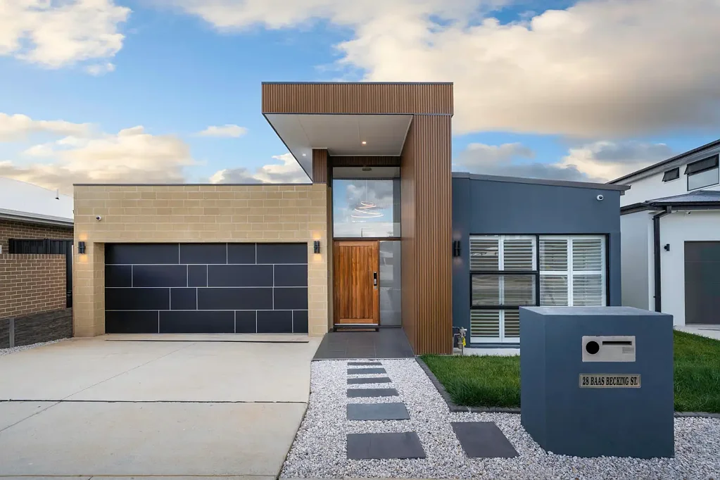 28 Baas Becking Street, Whitlam, ACT 2611