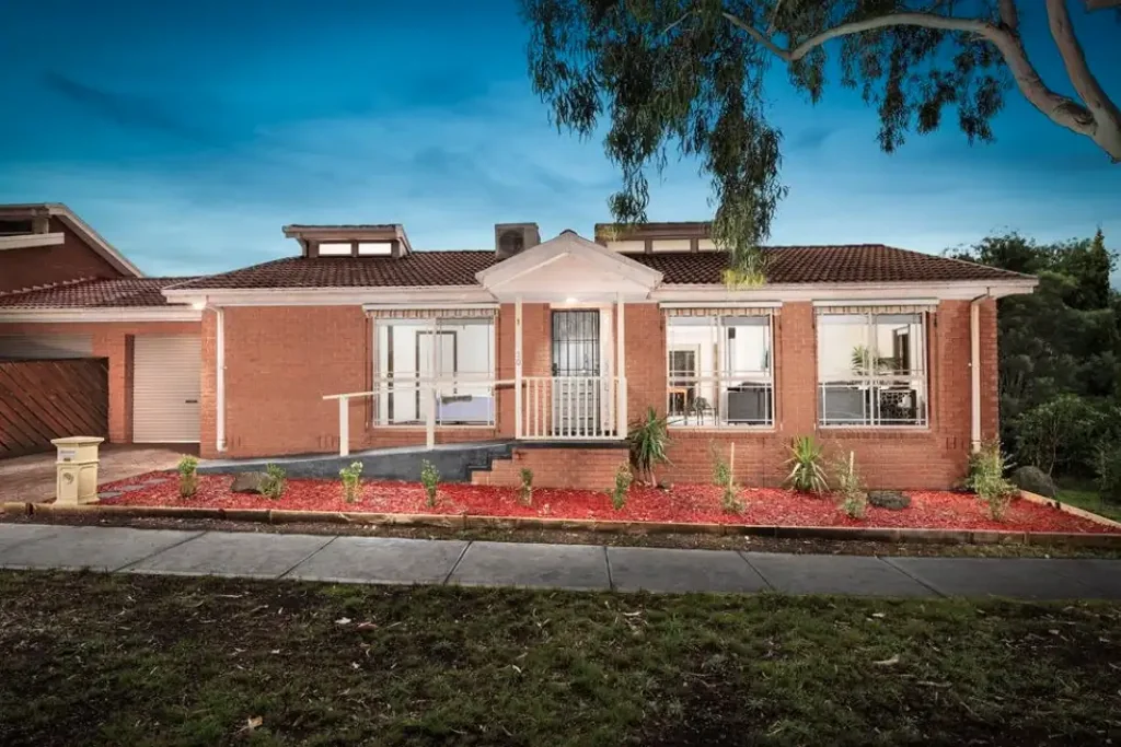 Perfect Location **APPLY FOR THIS PROPERTY NOW**