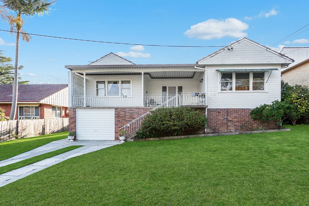 35 Hyacinth Street, Asquith, NSW 2077