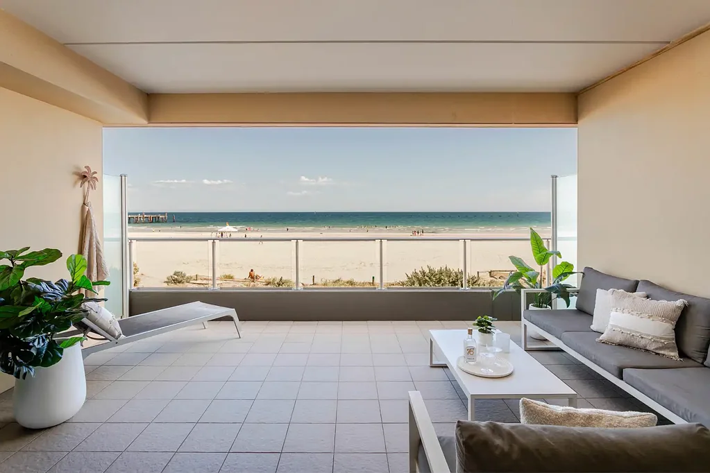 106/19 Holdfast Promenade, Glenelg, SA 5045
