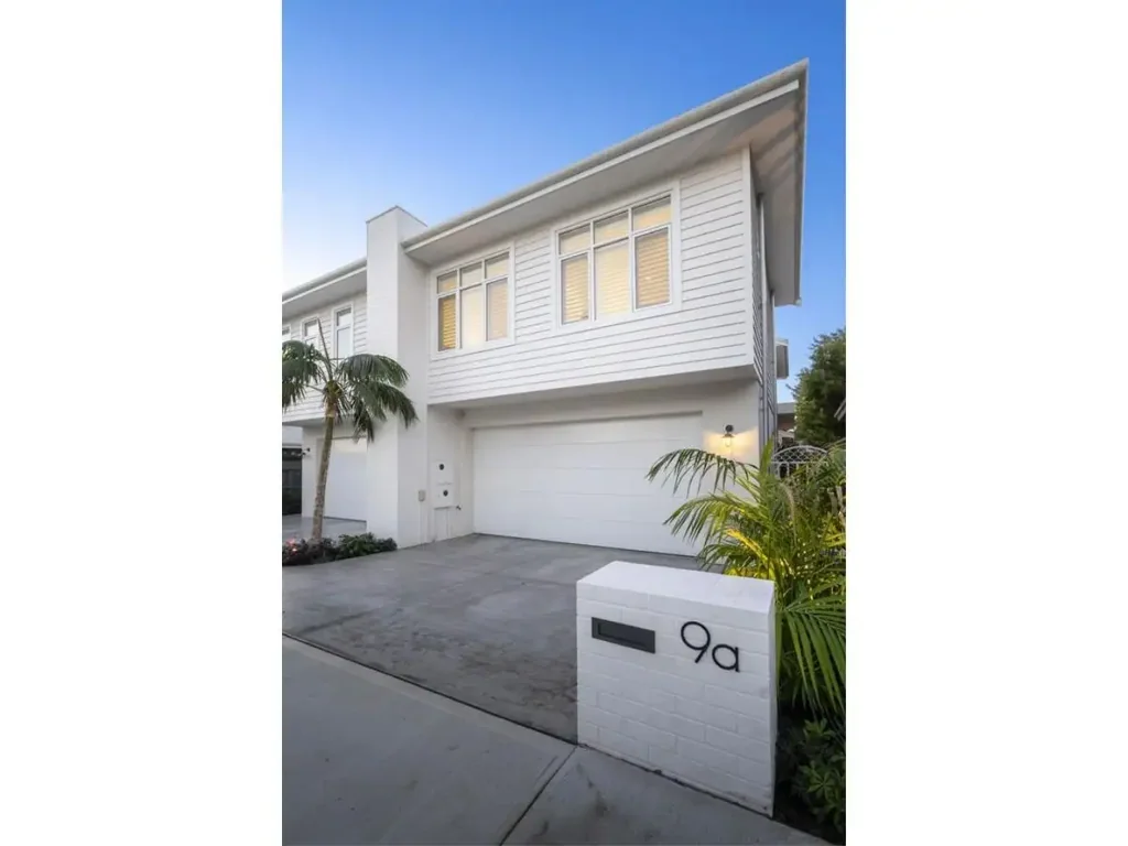 Swanbourne 4房  SOLD BY OLIVIA PORTEOUS