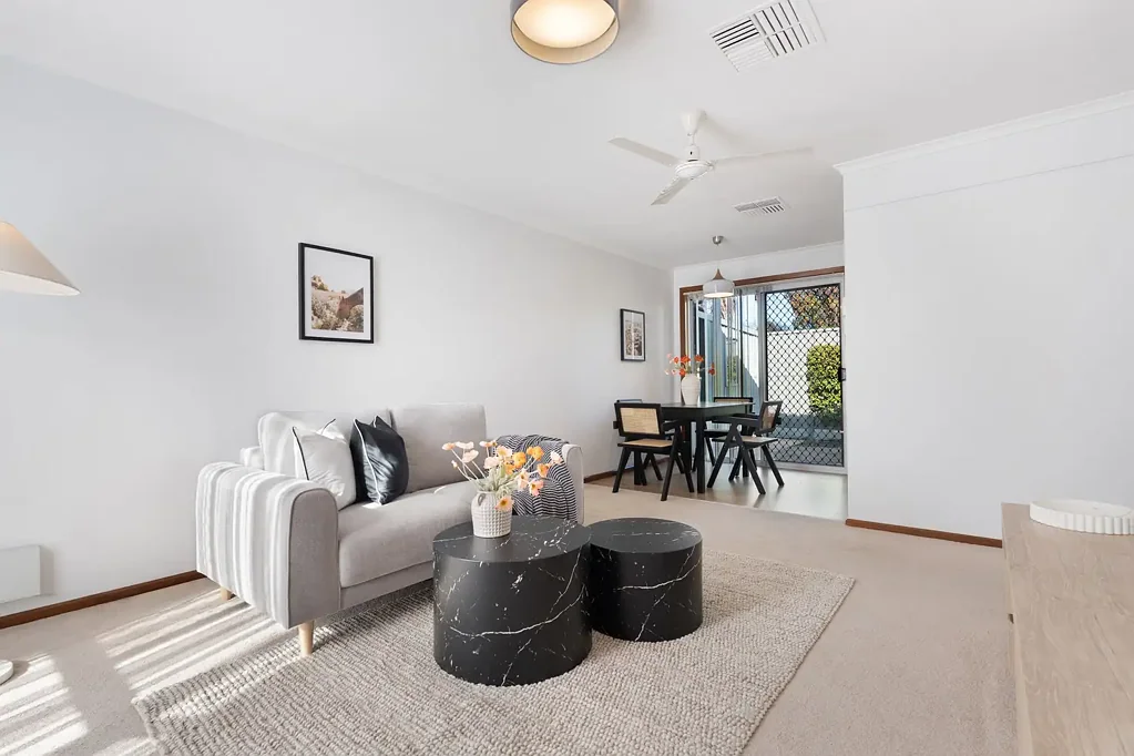 Modbury 2Phòng ngủ Ideal Location, situated at the rear of Estate!!!