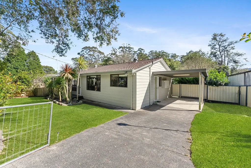 Narara 2 Bedroom The Perfect Foundation for Your Next Chapter – Space, Potential & Convenience