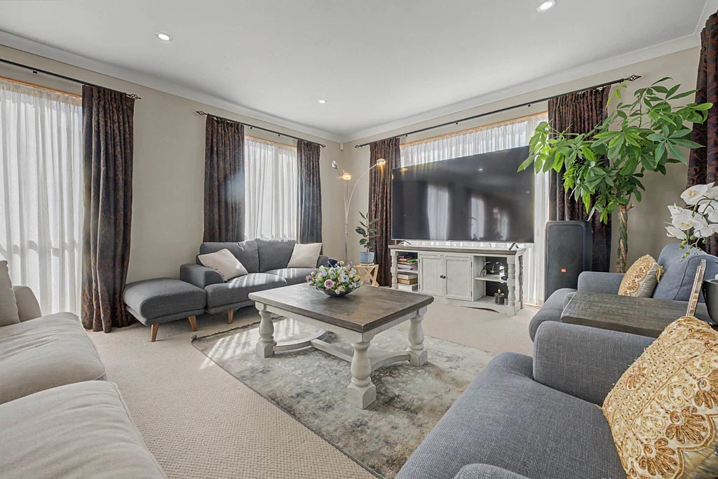 East Tamaki Heights 5कमरा PRICE REDUCTION - OWNER OVERSEAS, MUST SELL NOW!