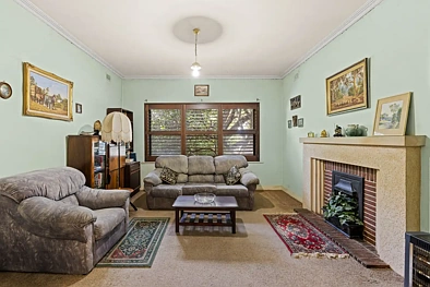 लिविंग रूम - 1 Miller Street, Prospect, SA 5082