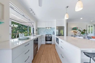 21 Island Drive, Cannonvale, QLD 4802, 3 Bedrooms, 2 Bathrooms, House