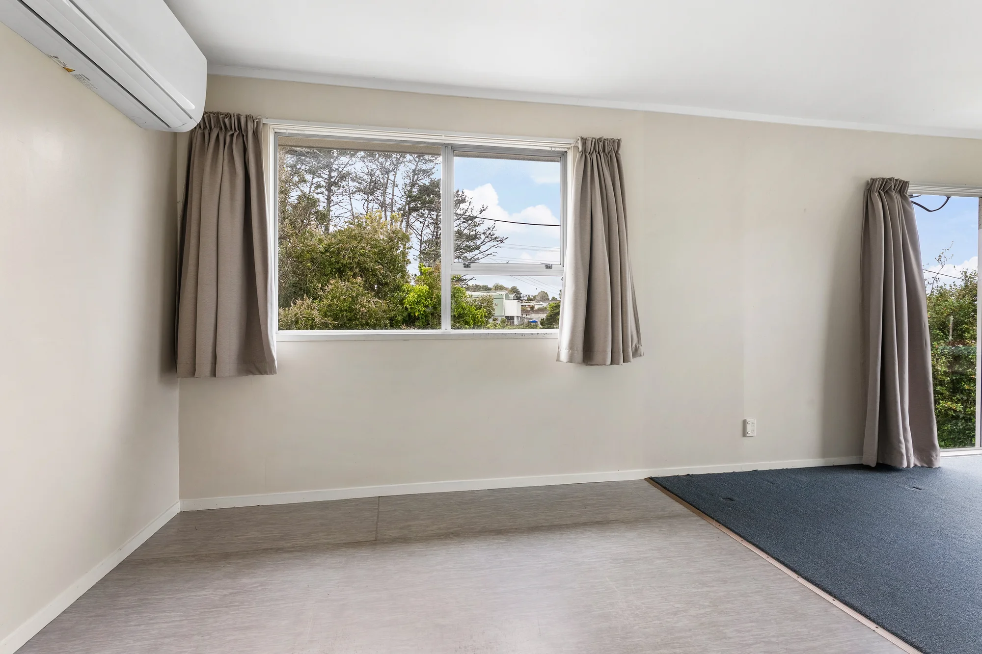 58 Makora Road, Massey, photo 9