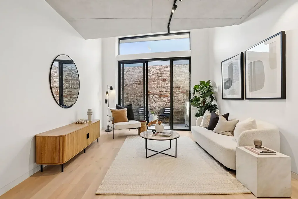 Designer dual level loft apartment in heart of Summer Hill!