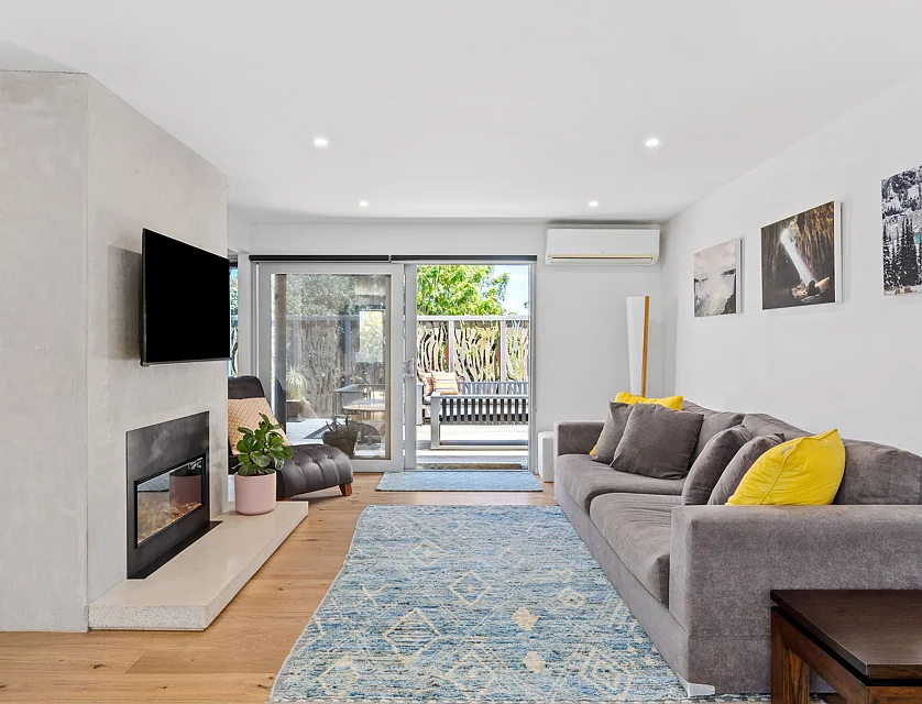 2/30 Volitans Avenue, Mount Eliza, Mornington Peninsula, 3 રૂમ, 2 બાથરૂમ, House