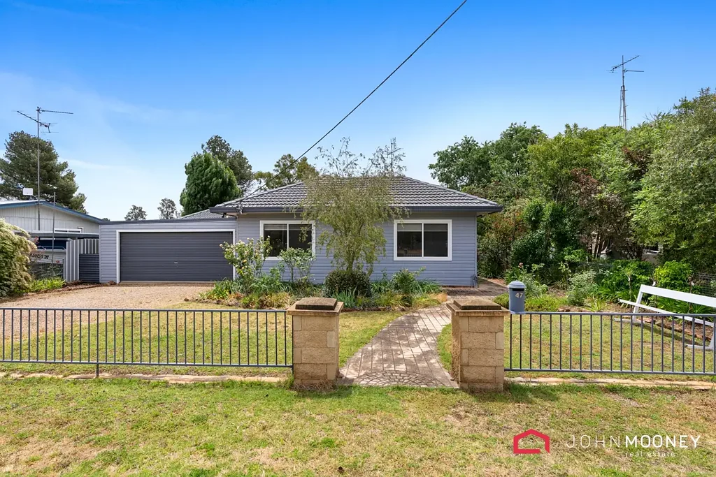 47 Galore Street, Lockhart, NSW 2656