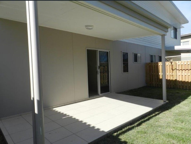 UNIT 6 1 COLLINS LANE, KIN KORA QLD 4680, 0 rūma, 0 rūma horoi, Townhouse