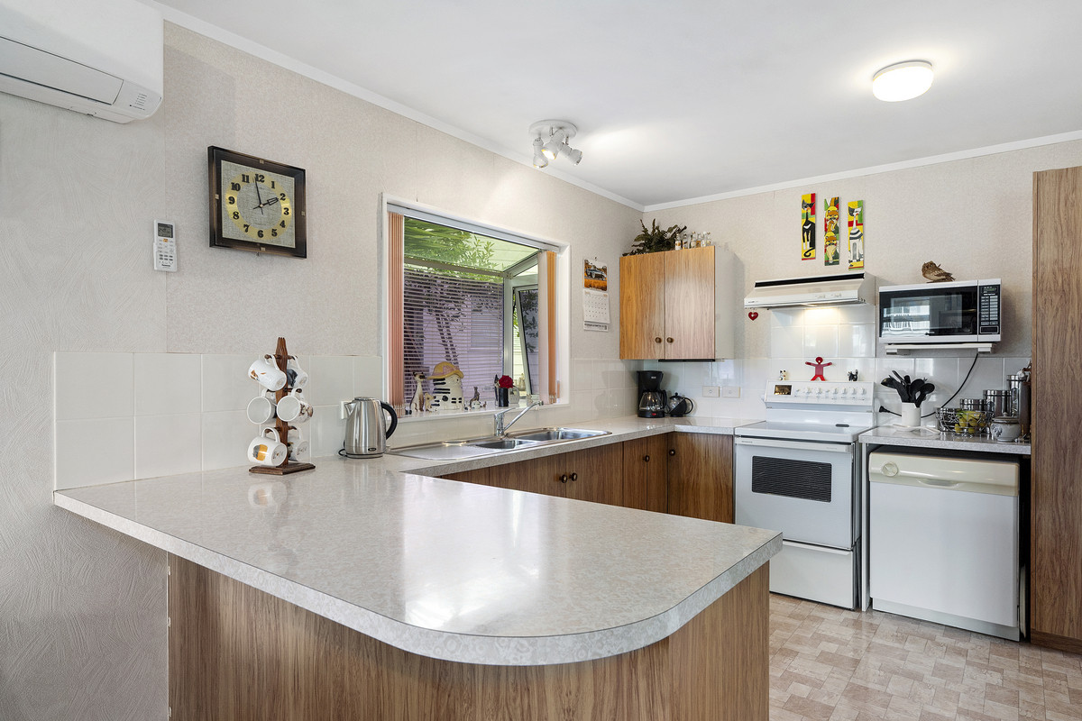 96 Unsworth Drive, Unsworth Heights, Auckland - North Shore, 2 Schlafzimmer, 0 Badezimmer, House