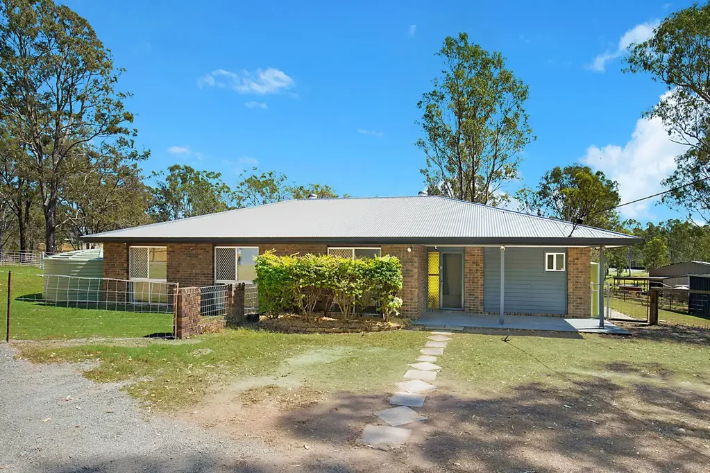 Greenbank 4ਬੈੱਡਰੂਮ 5 Beautiful Acres - Renovated Home - Horse Friendly