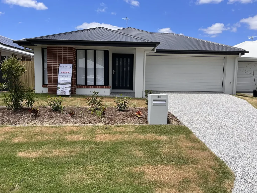 Like New Family Home!