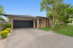 8 Success Crescent, Ormeau
