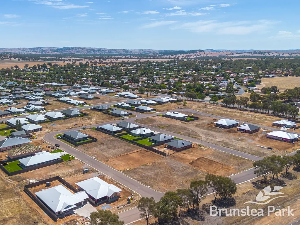 LOT 219 Cnr Blackwood Circuit & Moonah Street, Forest Hill, NSW 2651