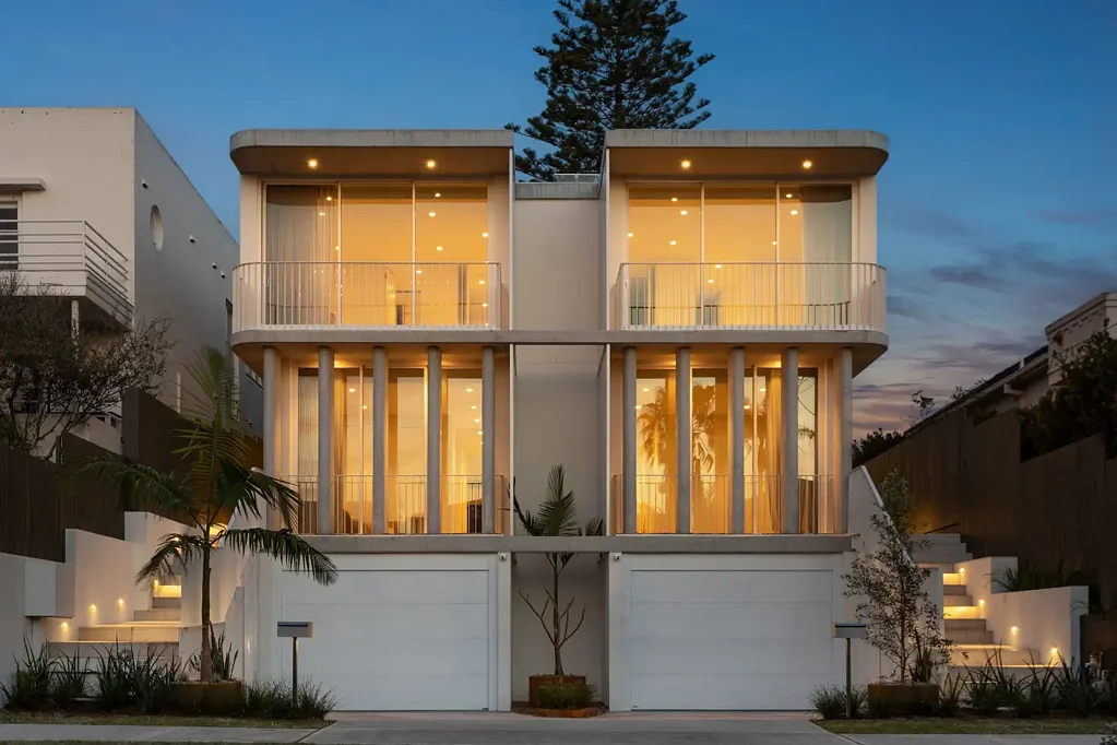 Dover Heights 4 Slaapkamer Brand New Luxury Home With Iconic Harbour Panorama