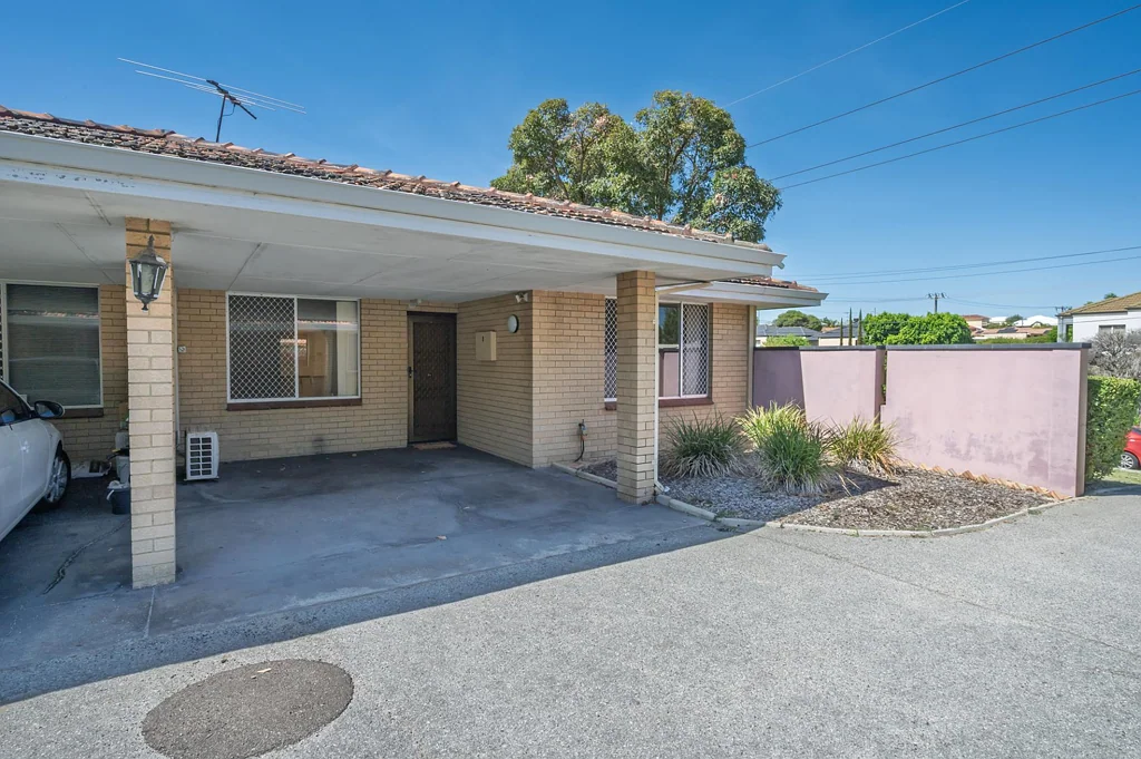 Immaculate Villa in Top Location!