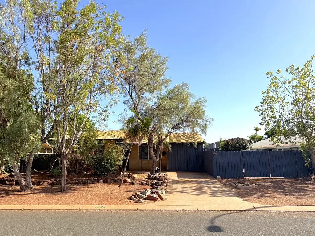 Tidy brick home with great parking!