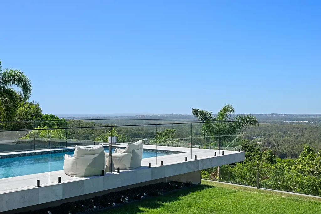 Buderim 4कमरा Luxury Coastal Living — Architecturally Designed, Meticulously Crafted