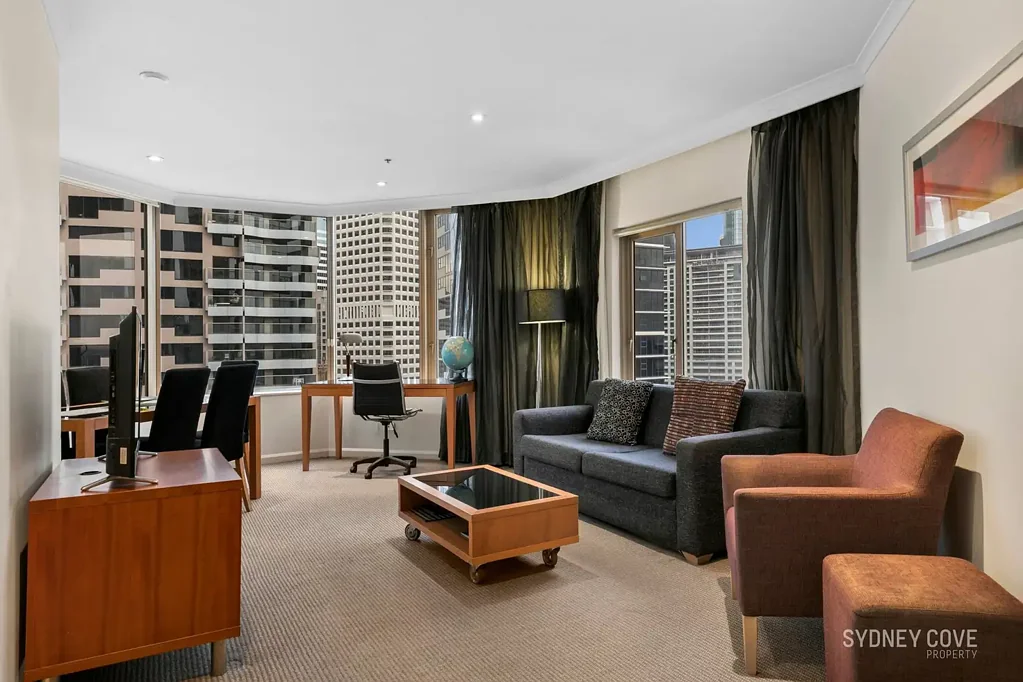 Sydney 1房 Harbour景观壮丽 西北朝向采光足 豪华大理石浴室 高品质石材厨房 礼宾服务健身房 EXECUTIVE ONE BEDROOOM APARTMENT IN THE HEART OF THE ROCKS